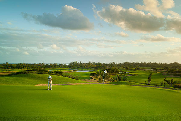 Le Chateau Golf Course Academy