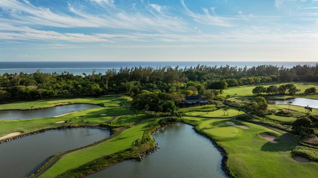 top view of the heritage golf club le château golf course mauritius